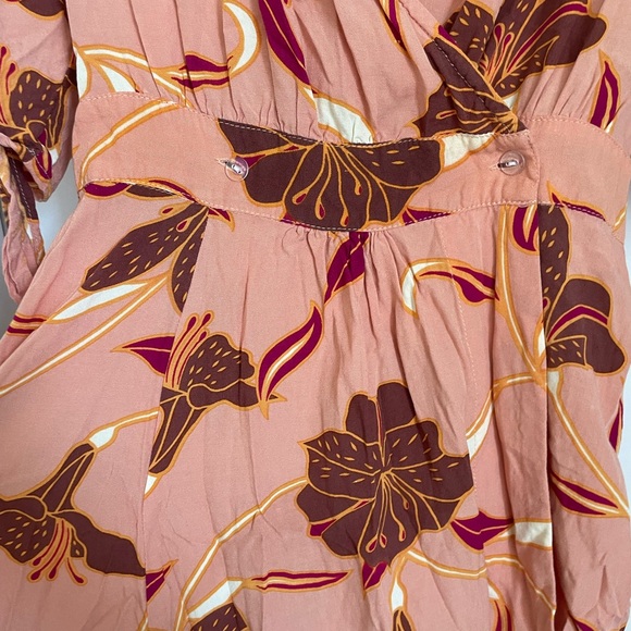 YIREH DRESS - Picture 3 of 5